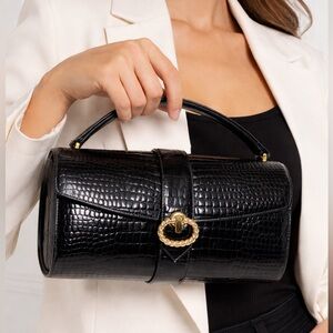 👜 Vintage Morris Moskowitz Black Embossed Leather Handbag